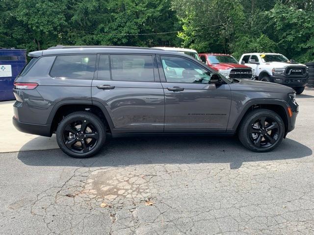 new 2024 Jeep Grand Cherokee L car, priced at $45,905