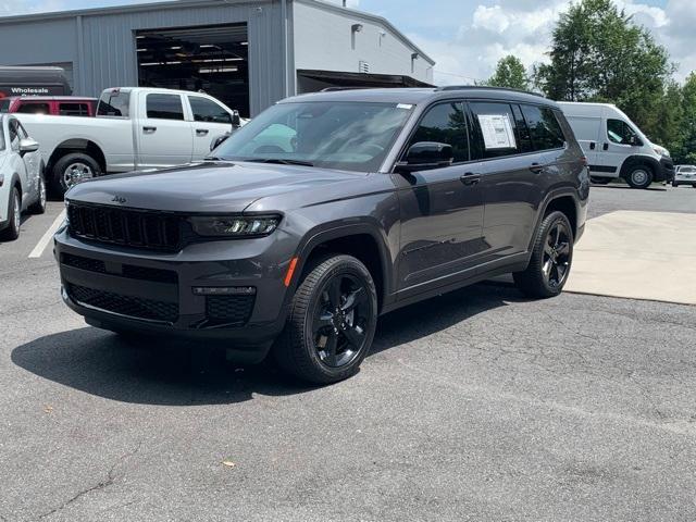 new 2024 Jeep Grand Cherokee L car, priced at $45,905