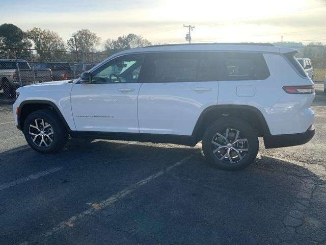 new 2025 Jeep Grand Cherokee L car, priced at $49,113