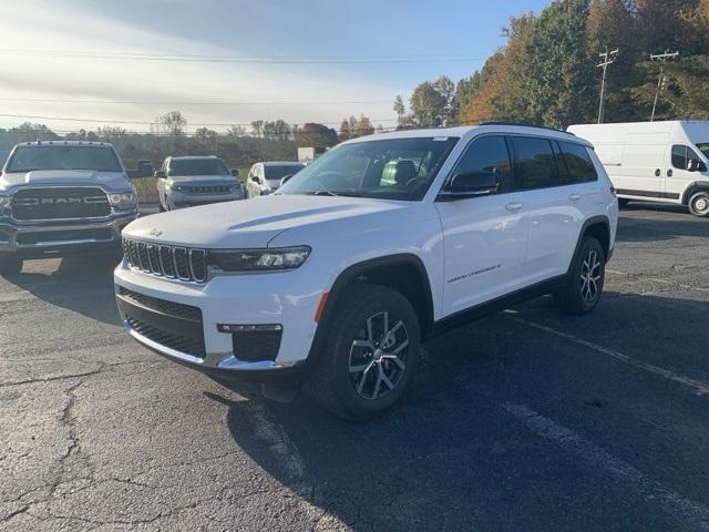 new 2025 Jeep Grand Cherokee L car, priced at $49,113