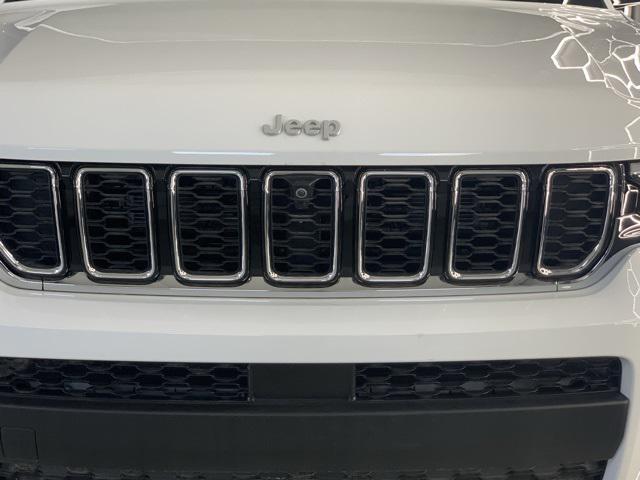 new 2025 Jeep Grand Cherokee L car, priced at $46,917