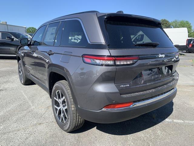 new 2025 Jeep Grand Cherokee car, priced at $44,888