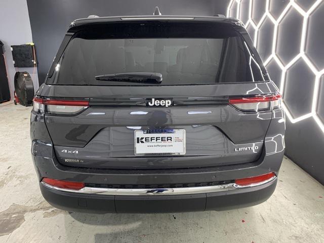 new 2025 Jeep Grand Cherokee car, priced at $43,896