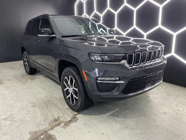 new 2025 Jeep Grand Cherokee car, priced at $43,896