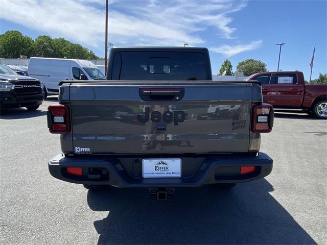 new 2024 Jeep Gladiator car, priced at $51,703