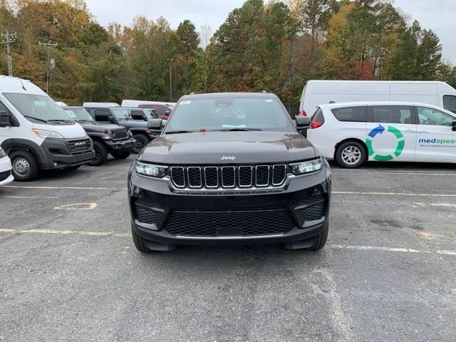 new 2025 Jeep Grand Cherokee car, priced at $36,470