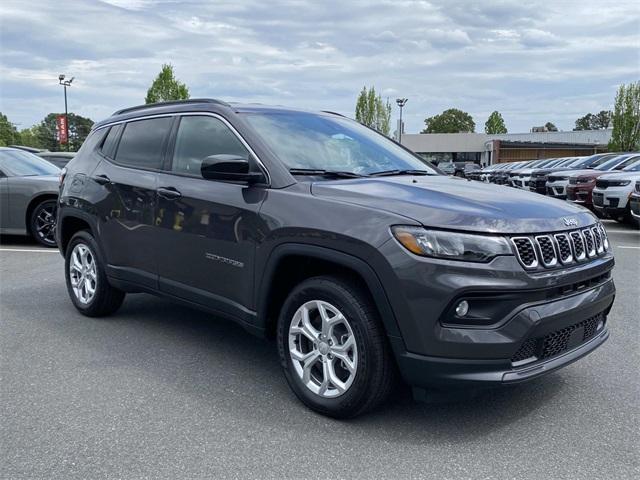 new 2024 Jeep Compass car, priced at $29,532