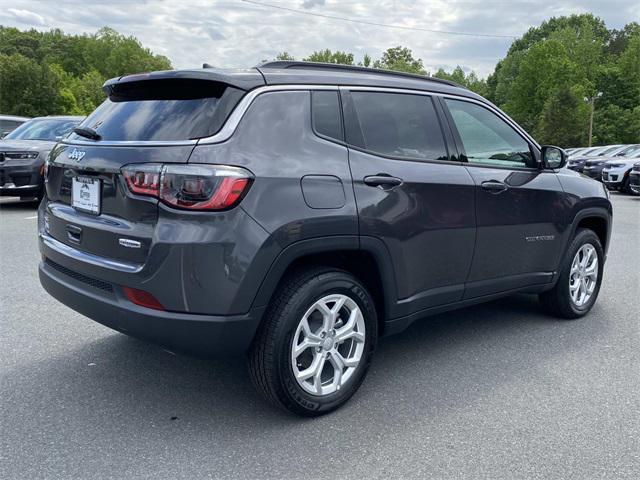 new 2024 Jeep Compass car, priced at $27,988