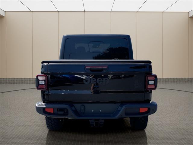 new 2024 Jeep Gladiator car, priced at $44,670