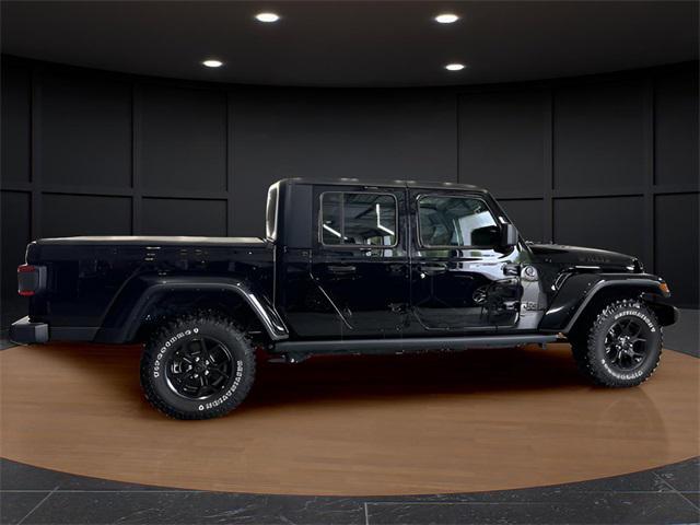 new 2024 Jeep Gladiator car, priced at $49,670