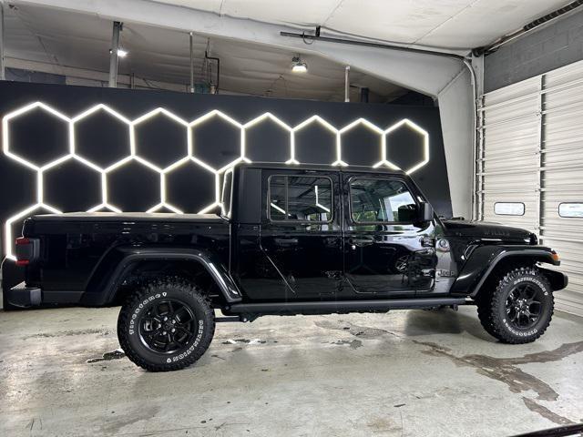 new 2024 Jeep Gladiator car, priced at $49,770