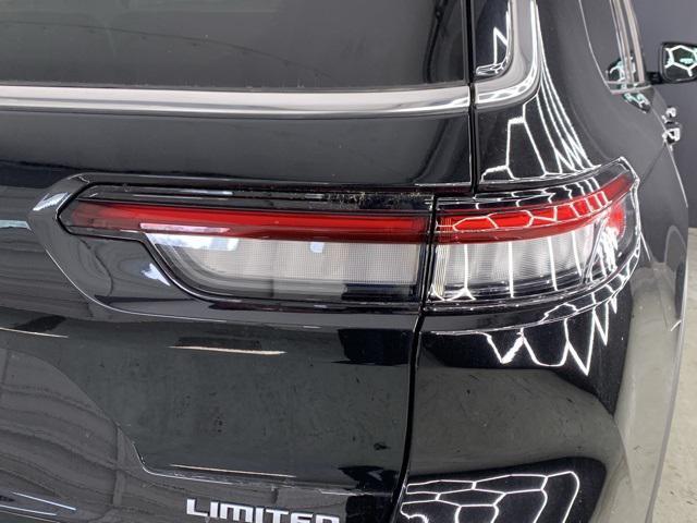 new 2025 Jeep Grand Cherokee L car, priced at $46,007