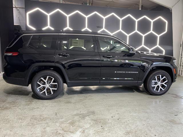 new 2025 Jeep Grand Cherokee L car, priced at $46,007