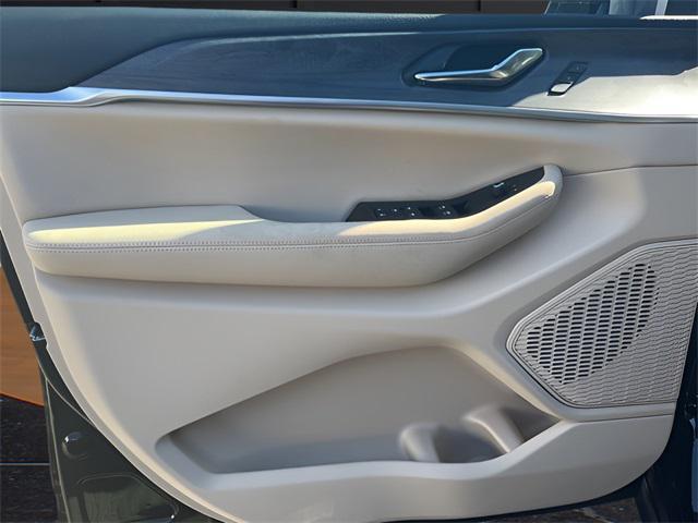 new 2025 Jeep Grand Cherokee L car, priced at $45,830