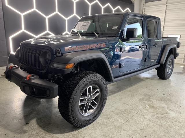 new 2025 Jeep Gladiator car, priced at $47,776