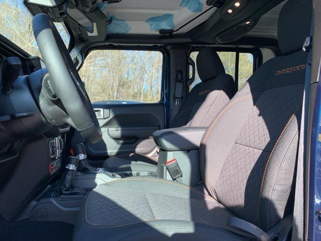 new 2025 Jeep Gladiator car, priced at $46,960