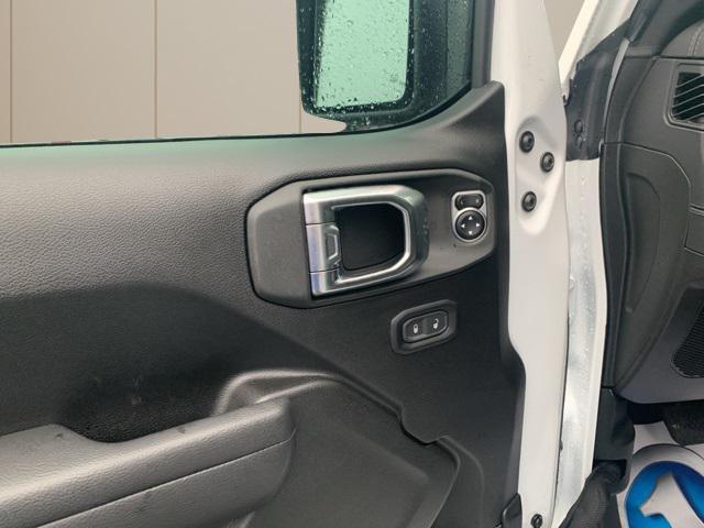 new 2025 Jeep Wrangler car, priced at $67,995