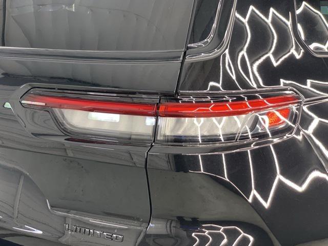 new 2025 Jeep Grand Cherokee L car, priced at $54,055
