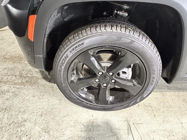 new 2025 Jeep Grand Cherokee L car, priced at $51,982