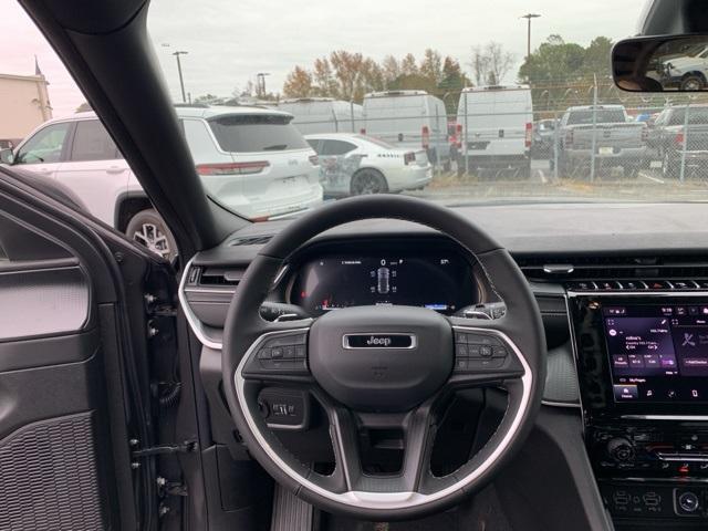 new 2025 Jeep Grand Cherokee car, priced at $36,470