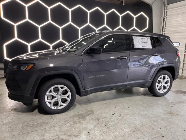 new 2024 Jeep Compass car, priced at $27,090