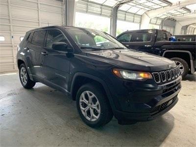 new 2024 Jeep Compass car, priced at $26,090