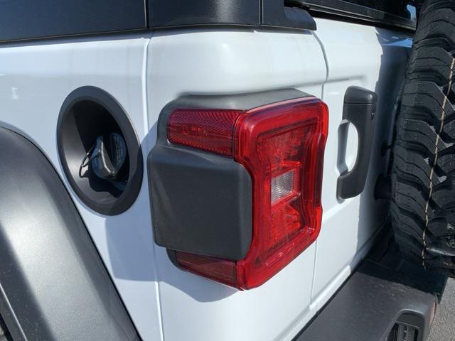 new 2025 Jeep Wrangler car, priced at $47,751