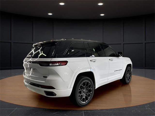 new 2025 Jeep Grand Cherokee car, priced at $66,384