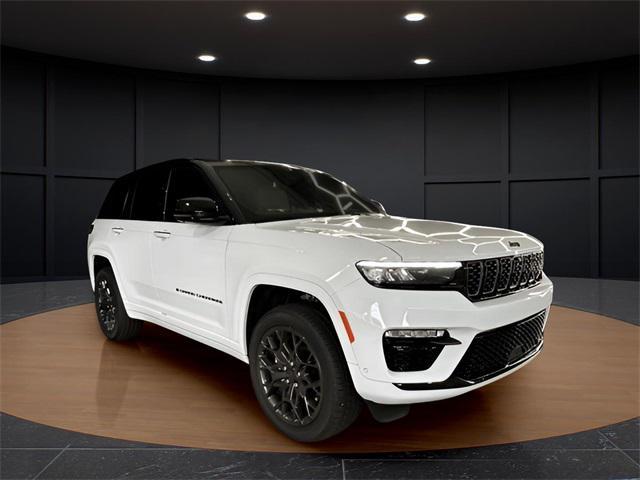 new 2025 Jeep Grand Cherokee car, priced at $66,384