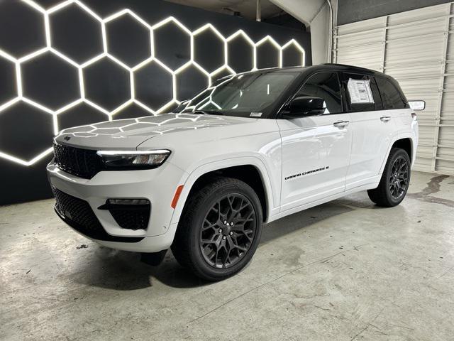 new 2025 Jeep Grand Cherokee car, priced at $64,254