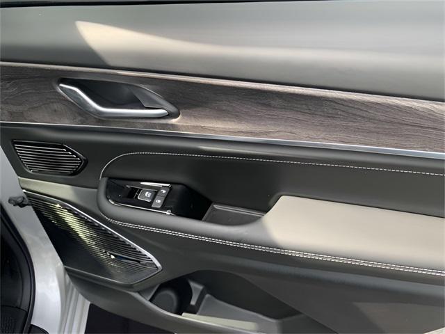 new 2024 Jeep Grand Cherokee L car, priced at $54,730