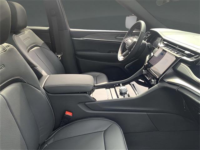 new 2024 Jeep Grand Cherokee L car, priced at $54,730