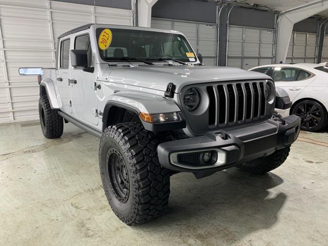 used 2023 Jeep Gladiator car, priced at $39,700