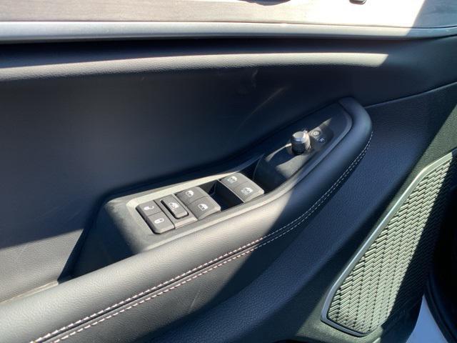 new 2025 Jeep Grand Cherokee car, priced at $49,140
