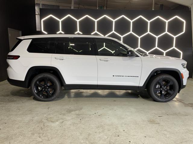 new 2025 Jeep Grand Cherokee L car, priced at $49,912