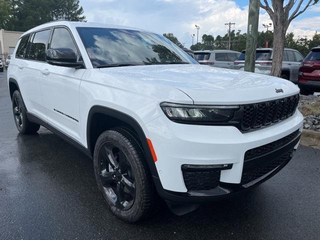 new 2025 Jeep Grand Cherokee L car, priced at $54,443