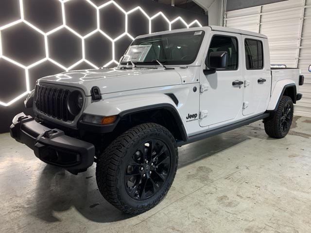 new 2025 Jeep Gladiator car, priced at $41,325