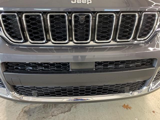 new 2025 Jeep Grand Cherokee L car, priced at $48,690