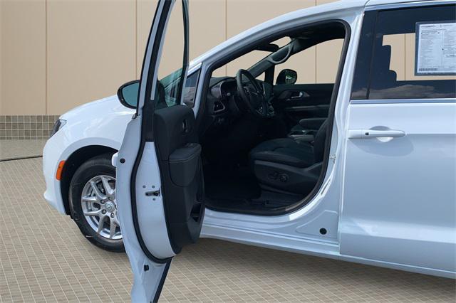 new 2026 Chrysler Voyager car, priced at $39,778