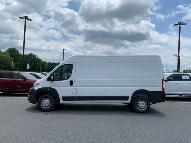 new 2024 Ram ProMaster 2500 car, priced at $47,670