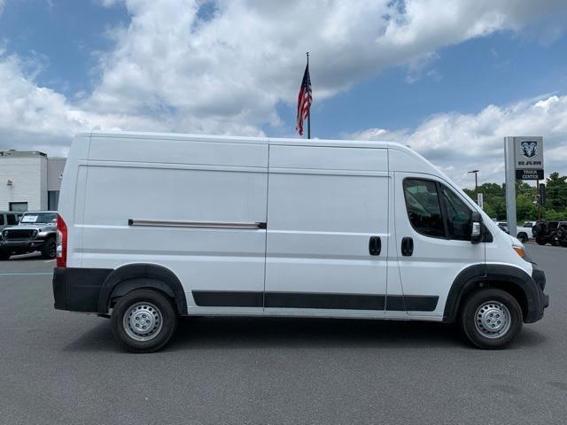 new 2024 Ram ProMaster 2500 car, priced at $47,670