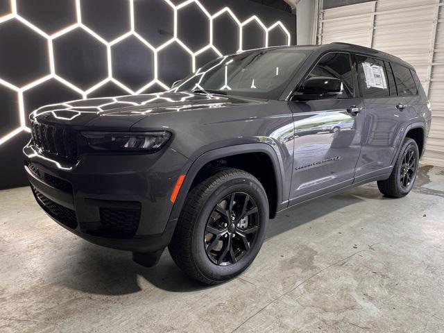 new 2025 Jeep Grand Cherokee L car, priced at $43,617