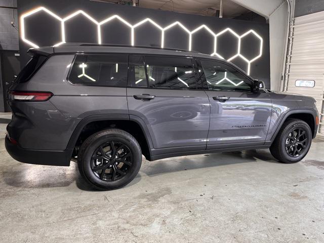 new 2025 Jeep Grand Cherokee L car, priced at $43,617