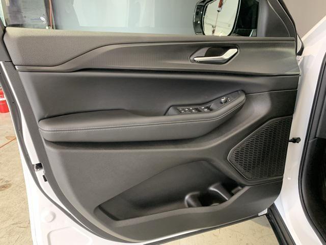new 2025 Jeep Grand Cherokee car, priced at $46,130