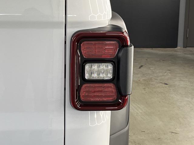 new 2025 Jeep Gladiator car, priced at $48,876
