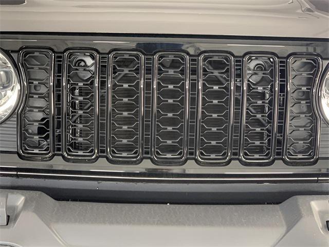 new 2025 Jeep Wrangler car, priced at $51,475