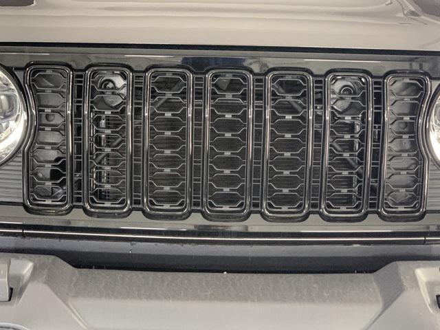 new 2025 Jeep Wrangler car, priced at $51,235