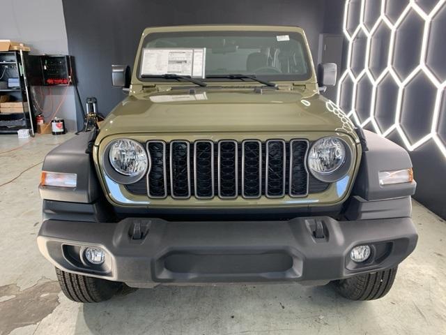 new 2025 Jeep Wrangler car, priced at $32,755