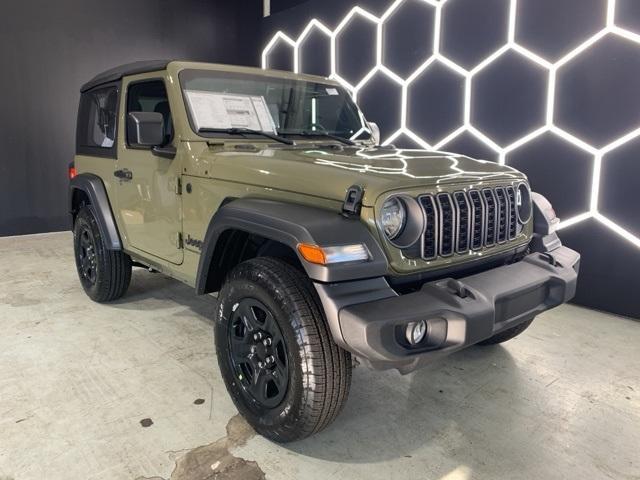 new 2025 Jeep Wrangler car, priced at $32,755