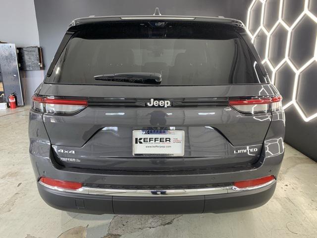 new 2025 Jeep Grand Cherokee car, priced at $49,391
